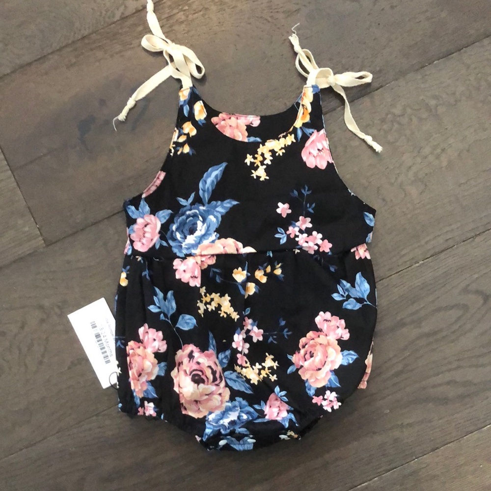 Floral bubble romper